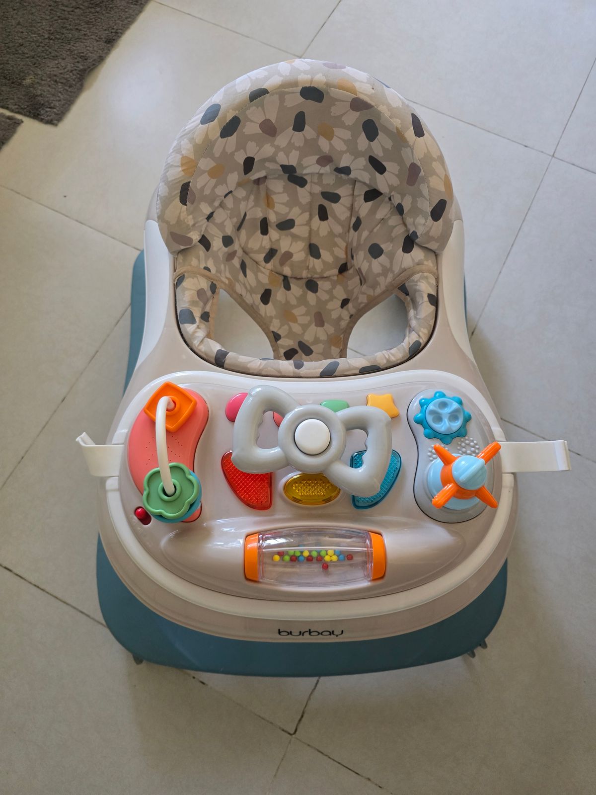 Baby walker — 2/2